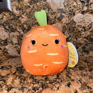 NWT Carolina squishmallow